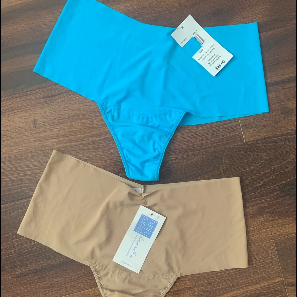 2 HKPK BARE THONG LARGE NEW